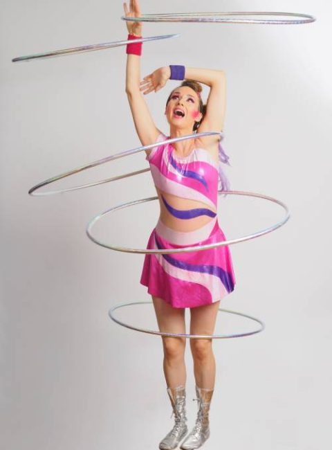 Isabella Hoops